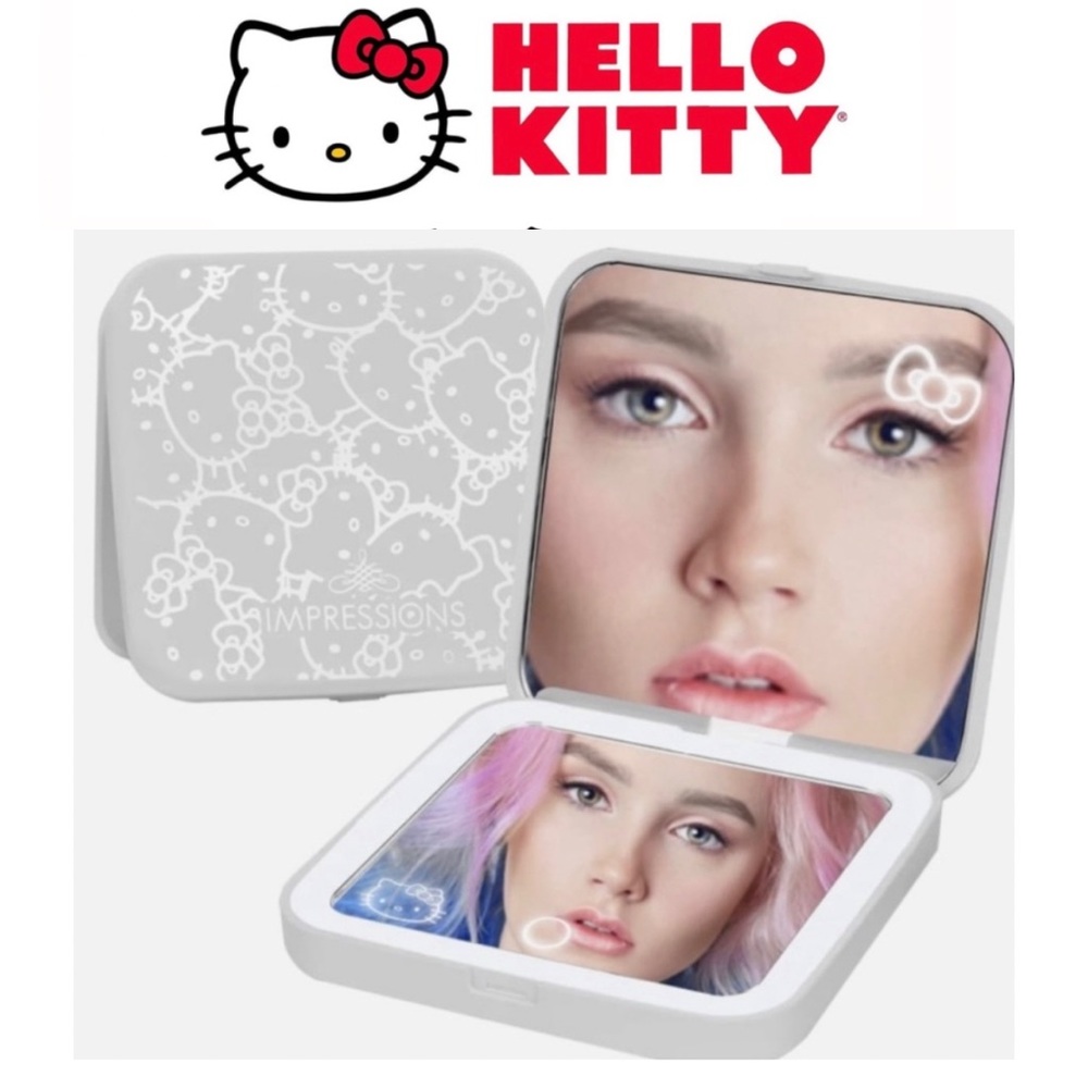 NEW Hello Kitty Super-cute Led Compact Mirror with Magnification